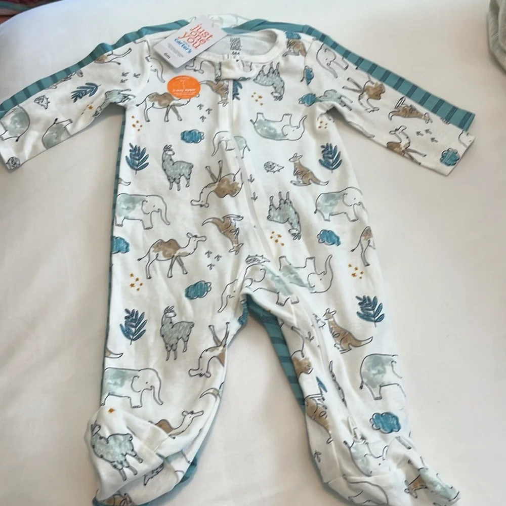Carter’s 2 pack baby boy Sleep ‘n Play set